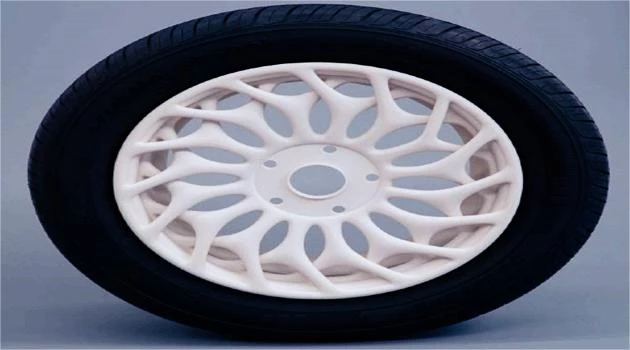 Fused filament fabrication (FFF), various materials PLA, ABS, Nylon, Flex, PETG, etc. are availab