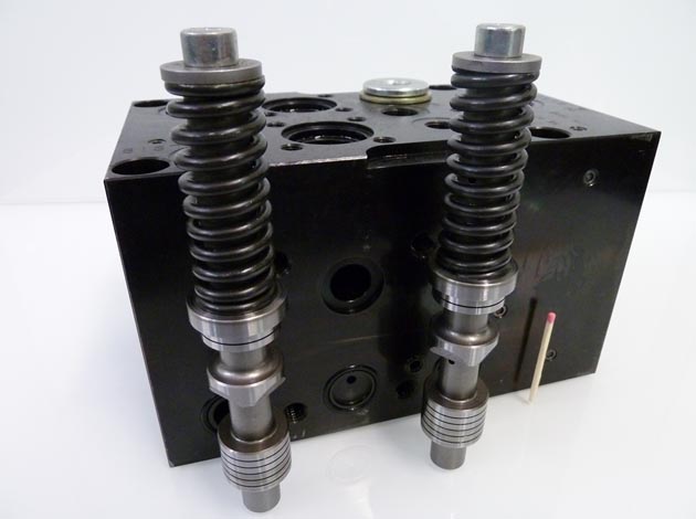 Manifolds and Spools