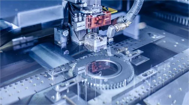 Corte de hilo por electrochispa