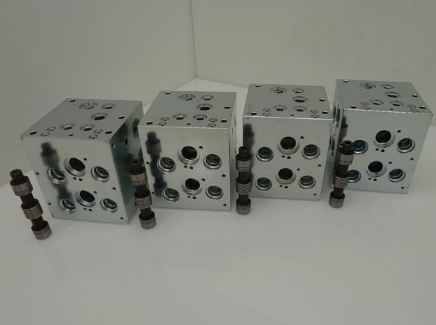 Aluminium alloy manifold